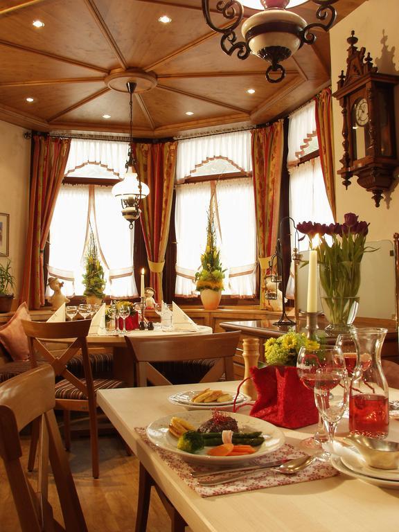 Hotel Ochsen Höfen an der Enz Dış mekan fotoğraf
