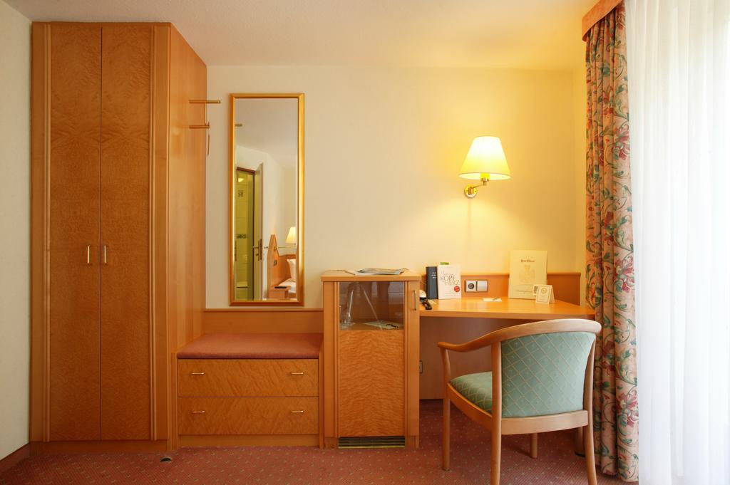 Hotel Ochsen Höfen an der Enz Dış mekan fotoğraf