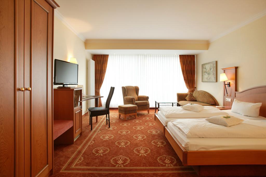 Hotel Ochsen Höfen an der Enz Dış mekan fotoğraf